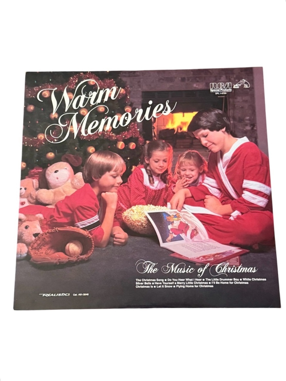 VINTAGE RCA Various Artists “Warm Memories- The Music Of Christmas” Vinyl Record